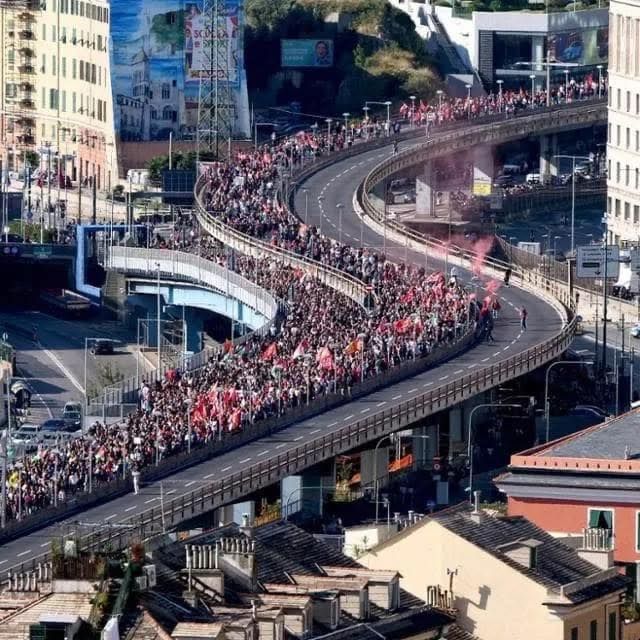 ScioperoGenerale 251003 Genova.